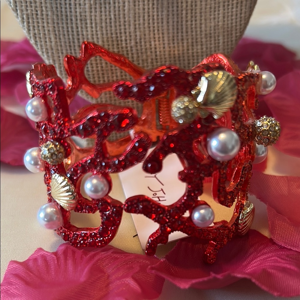Betsey Johnson Red and Gold Pearl Necklace Set - Picture 5 of 7